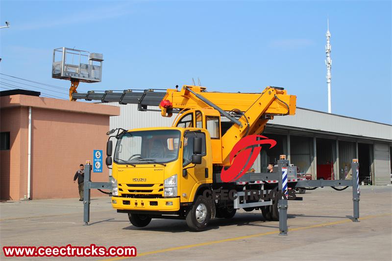  Isuzu KV100 light aerial work vehicle