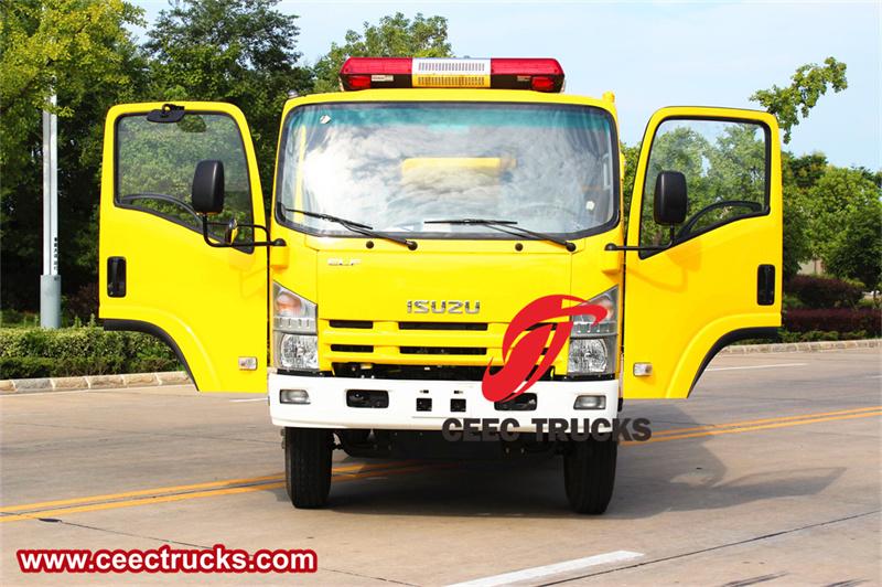 Isuzu ELF water tender fire truck