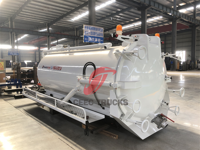 5,000&nbsp;liters&nbsp;vacuum&nbsp;pump&nbsp;tanker&nbsp;body