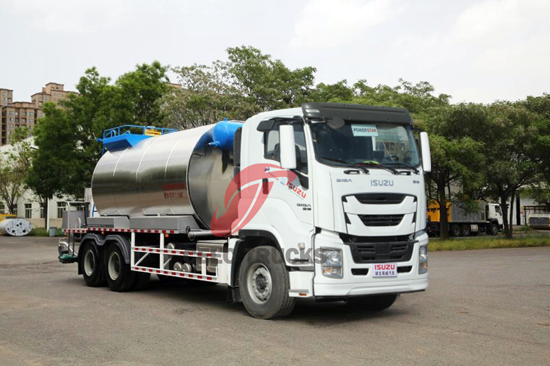 Isuzu GIGA 6x4 14000L bitumen distributor truck