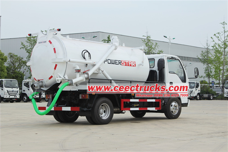 Isuzu sewage tank truck