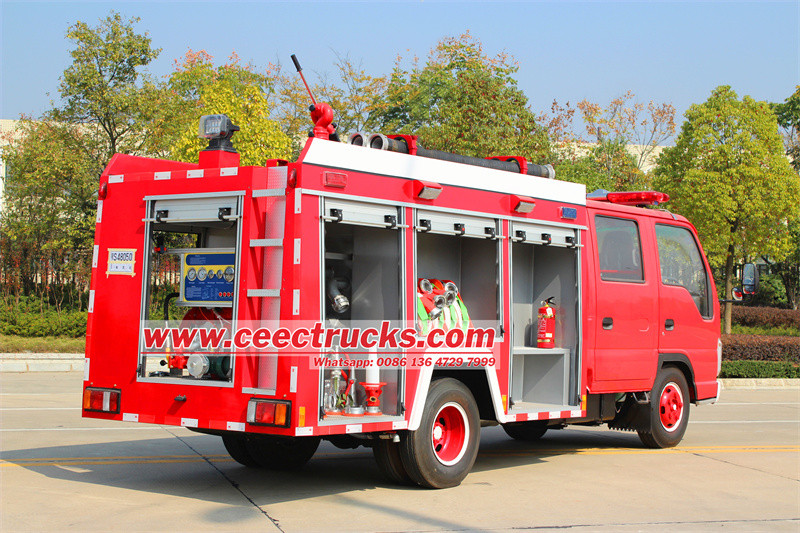 ISUZU NKR fire truck