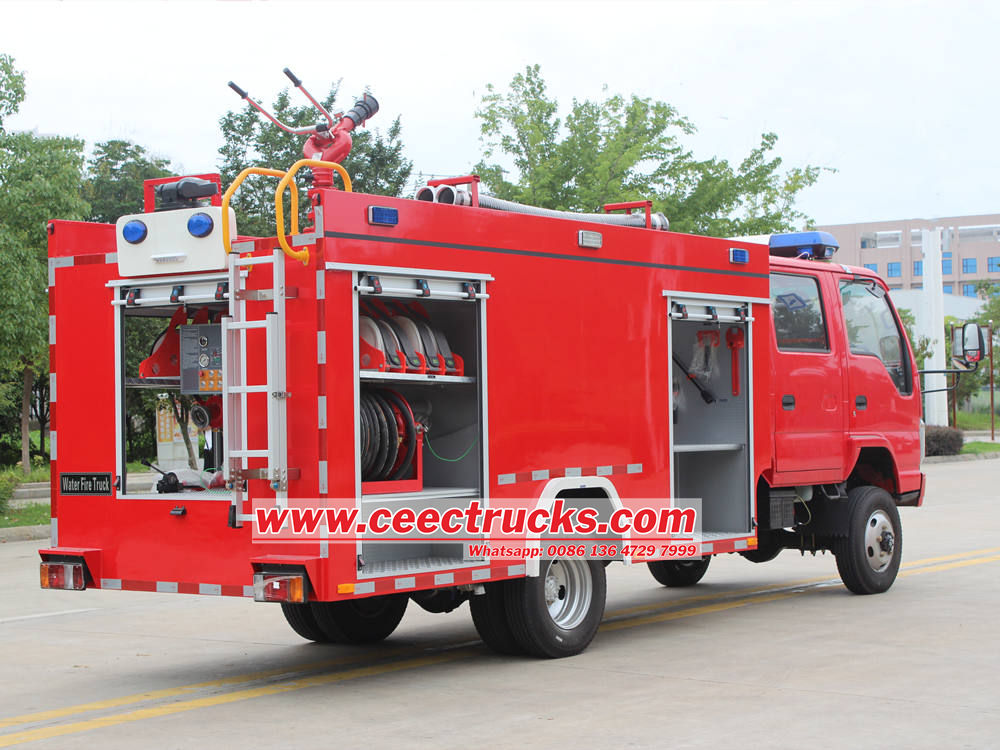 Isuzu fire fighting truck