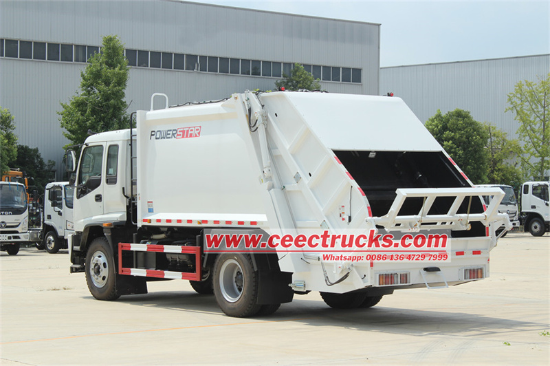 ISUZU GIGA FTR garbage compactor truck