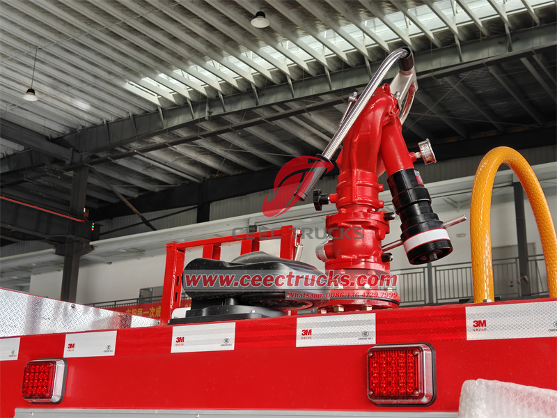 Isuzu tanker fire engine fire monitor