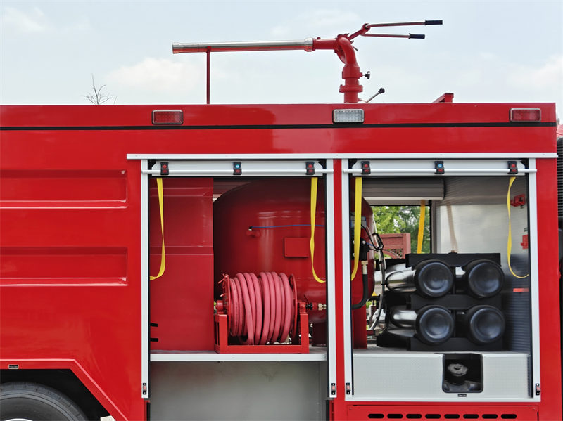 Howo fire fighting truck