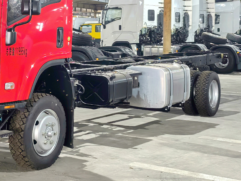 Customized diesel fuel tanker 100L+400L