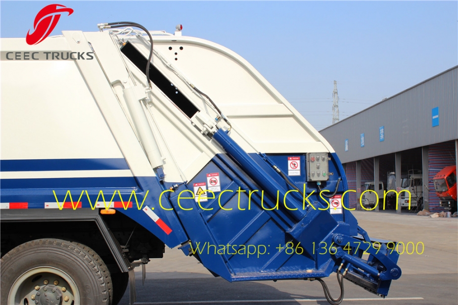 Lowest price FAW 10-12 m³ garbage compactor trucks