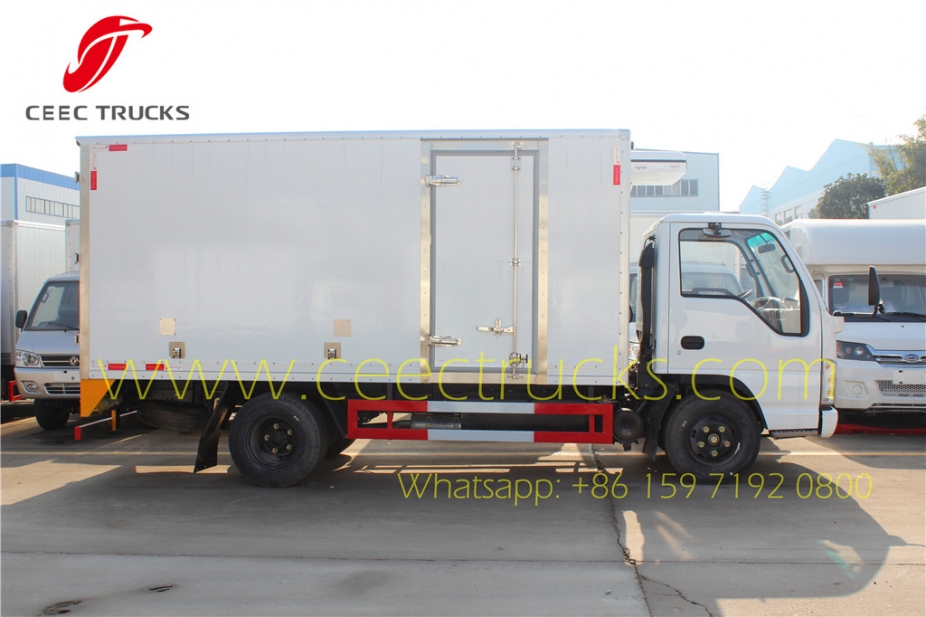 Nigeria 10CBM ISUZU refrigerator truck vaccine delivery truck