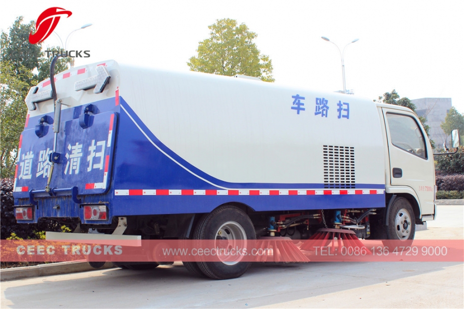 Dongfeng 5CBM road sweeper truck