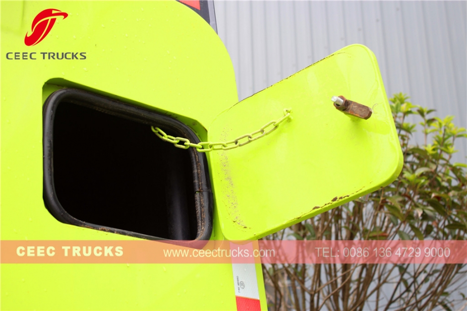 Dongfeng 12,000L road sweeper na sasakyan