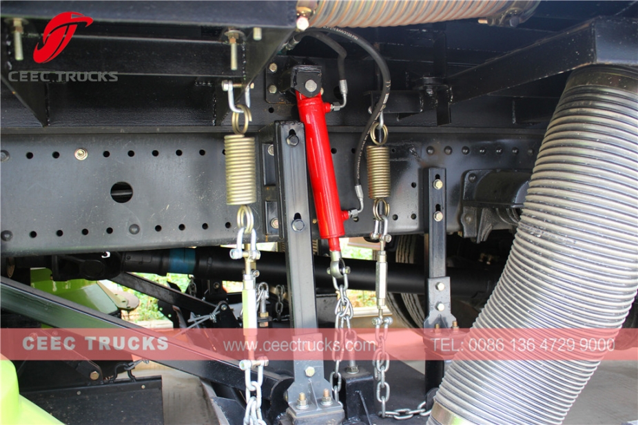 Dongfeng 12,000L road sweeper na sasakyan