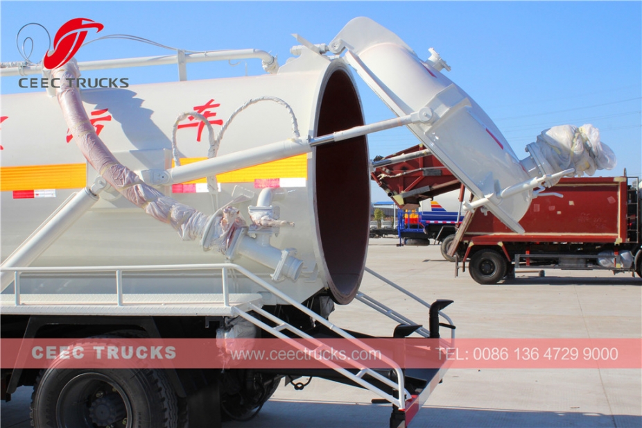 Dongfeng 6,000L Vacuum tanker