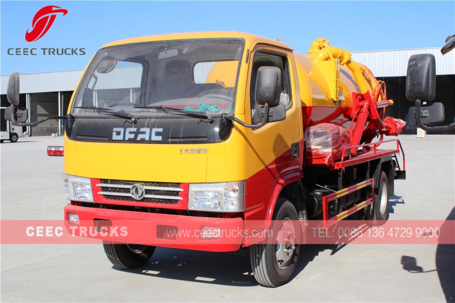 Dongfeng 4,000L Septic suction pump truck