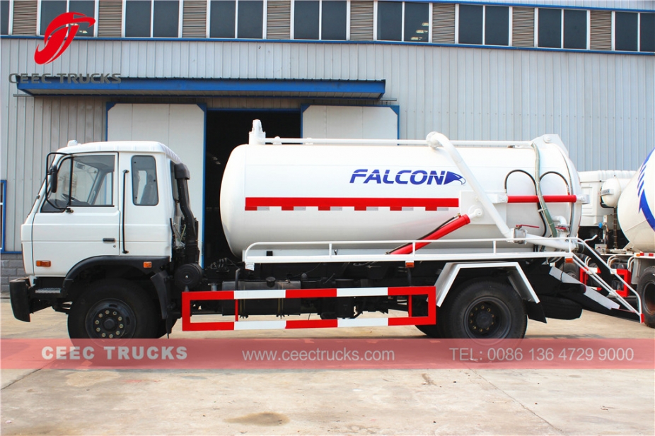 Dongfeng 10,000L vacuum tank truck