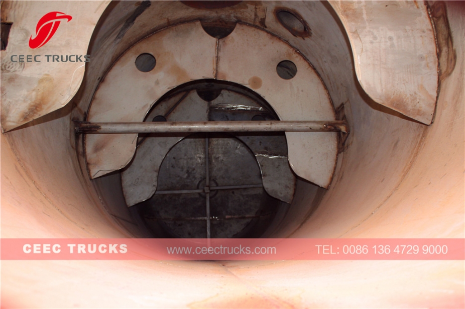 Dongfeng 16CBM vacuum sewage suction tanker truck