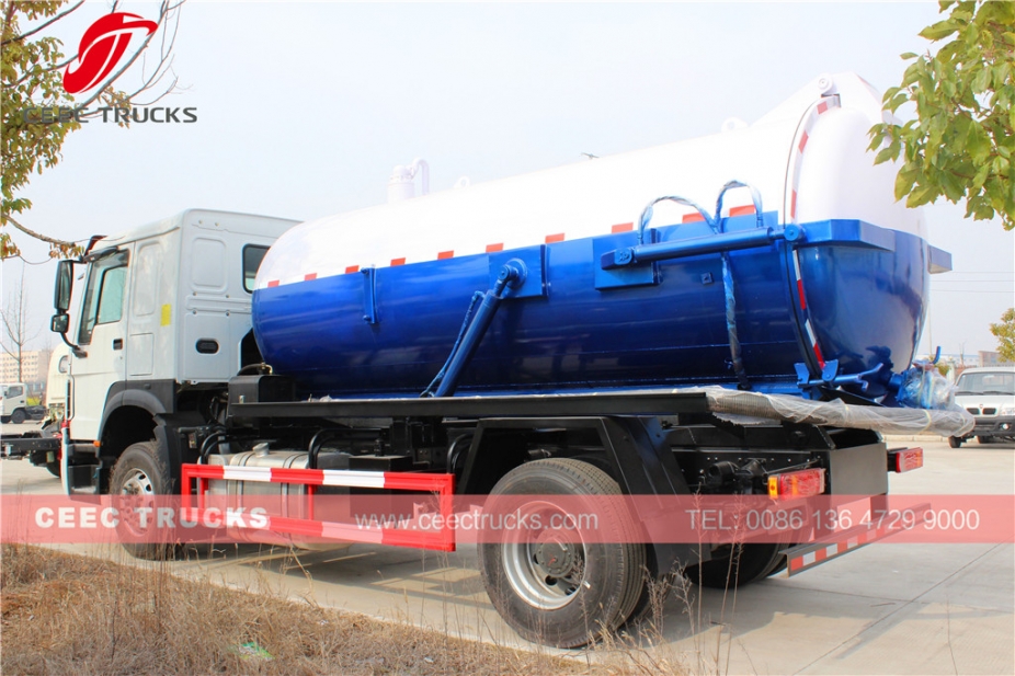 HOWO RHD model 10,000L vacuum sewer truck