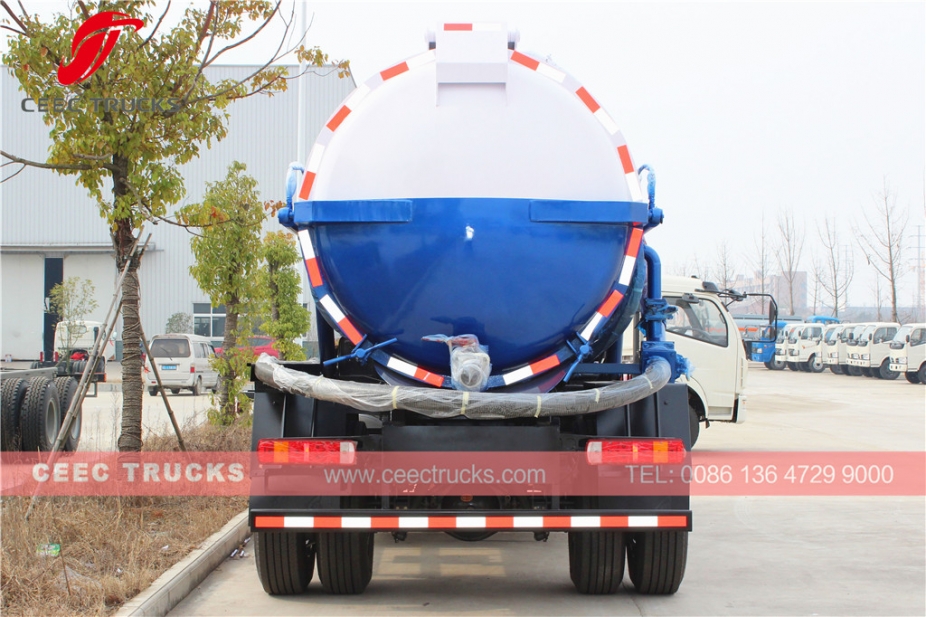 HOWO RHD model 10,000L vacuum sewer truck