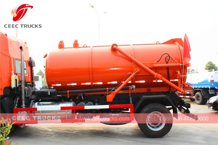 JAC brand 10,000L vacuum suction truck