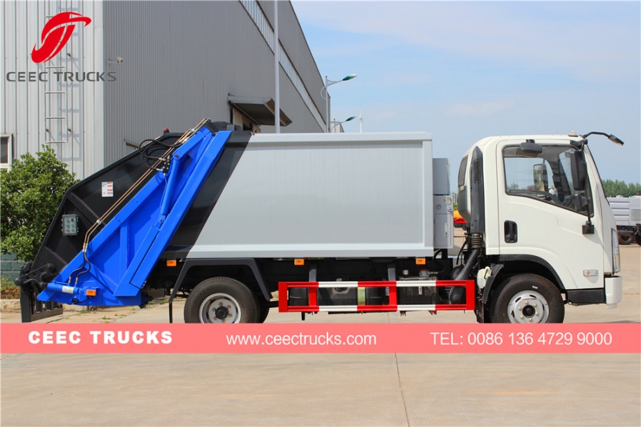 FAW 5000L refuse compactor truck