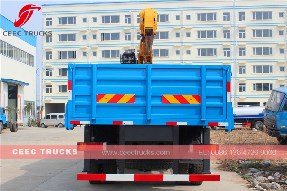 Telescopic 12T mobile boom crane trucks Dongfeng