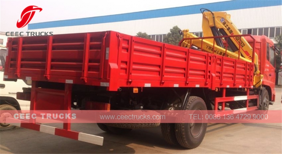 DONGFENG 6.3 Tons knuckle crane mounted trucks