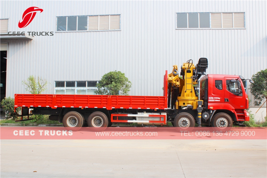 25 T knuckle boom crane truck dongfeng