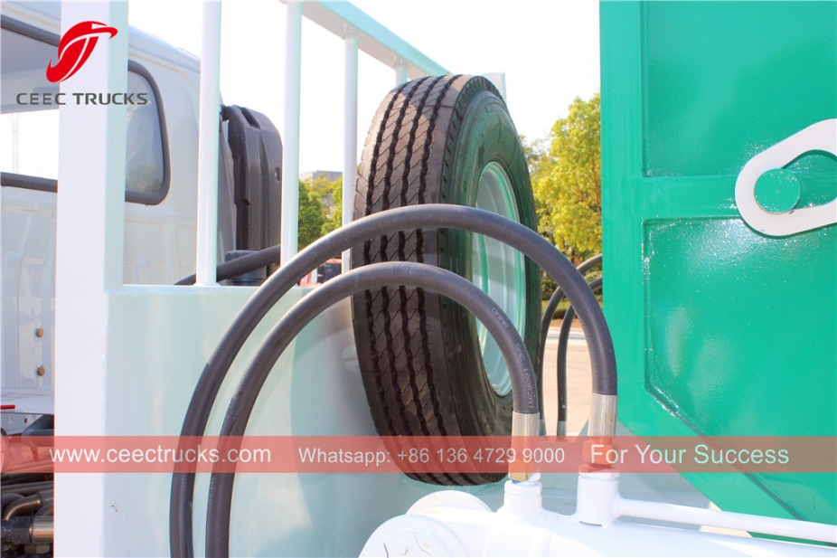 ISUZU 4CBM Swing Arm Garbage Truck