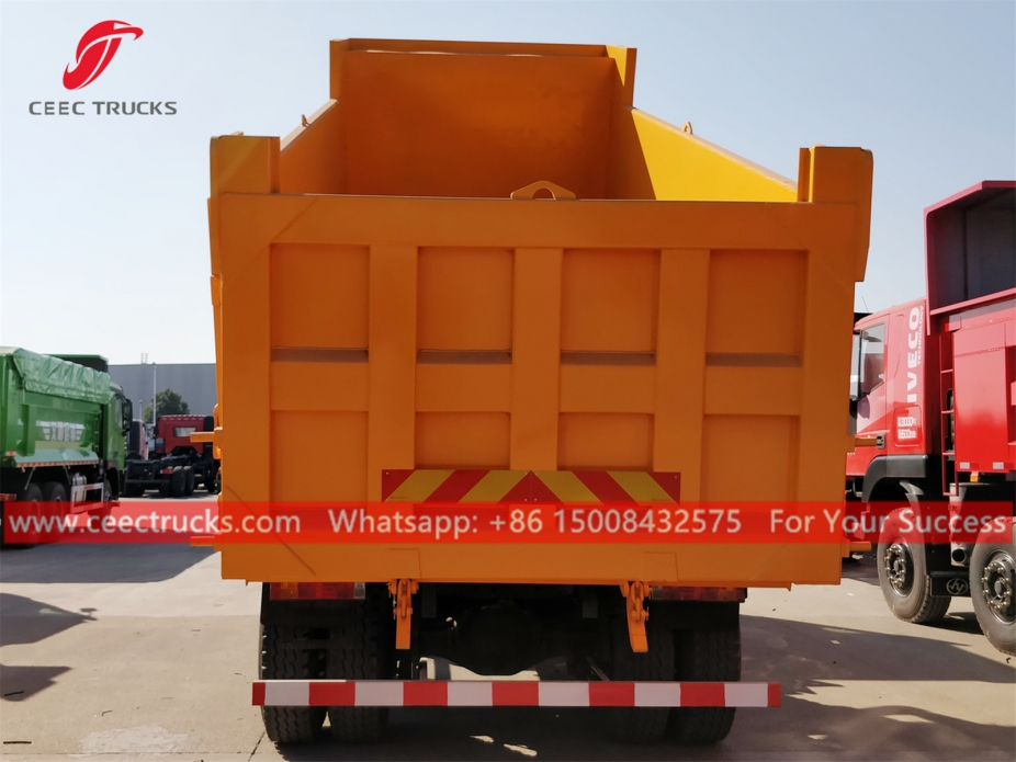 SHACMAN F2000 6x4 Tipper Truck