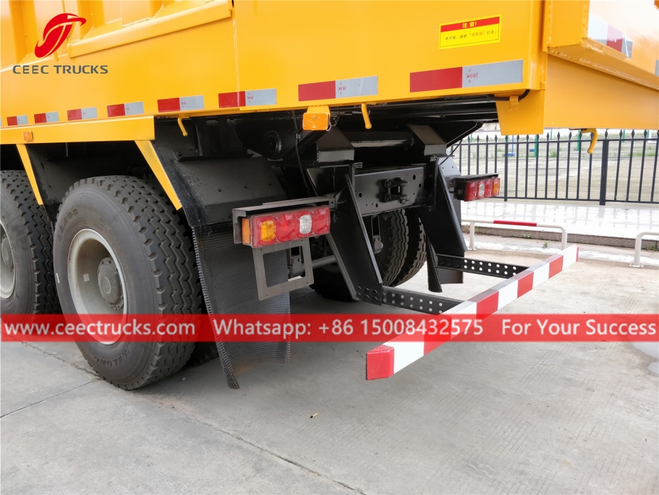 Shacman 8x4 Dumper truck