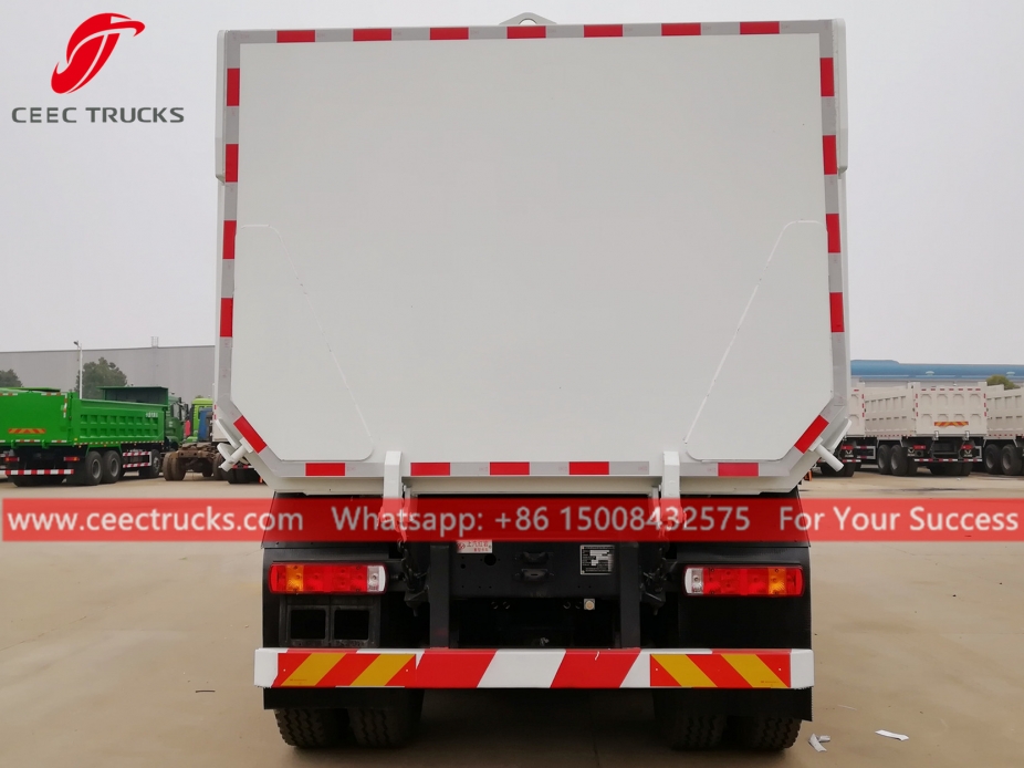 8x4 Dump truck na IVECO