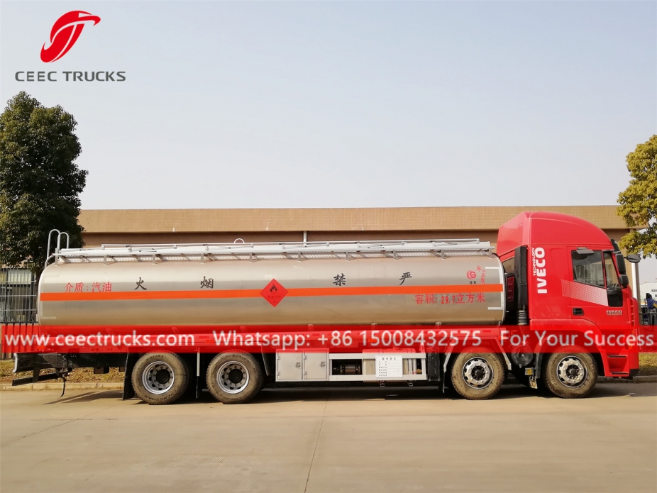 30,000L Fuel tanker na IVECO