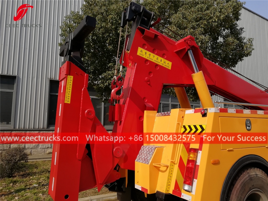 SHACMAN 25Tons Wrecker truck