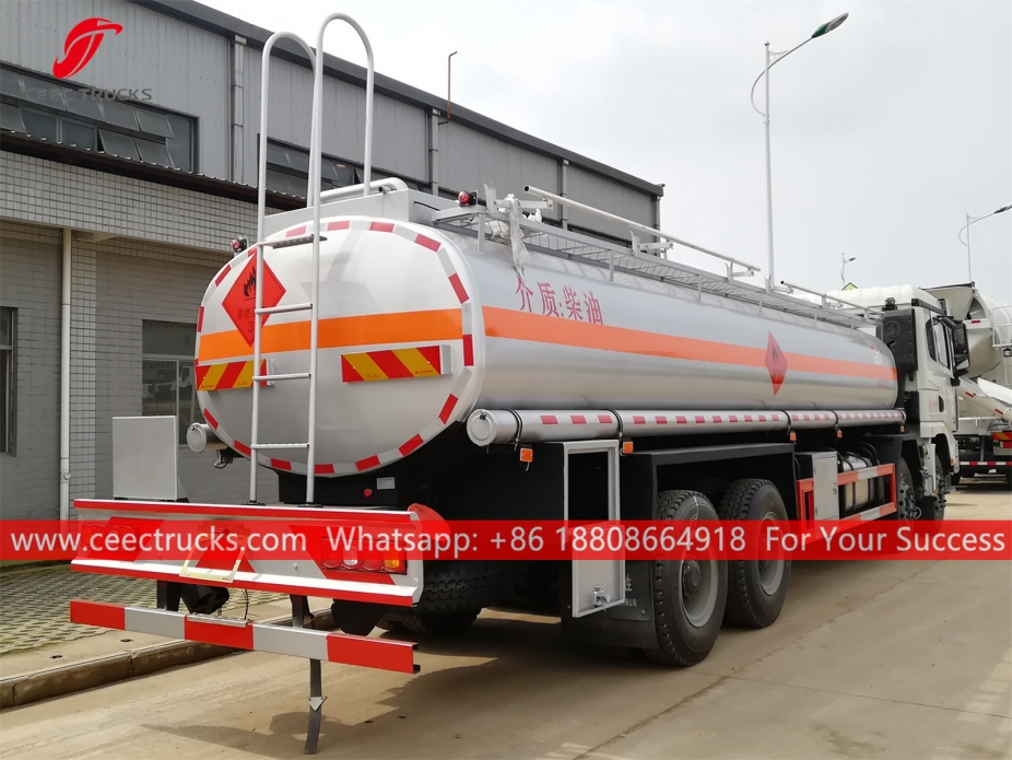 21,000L Fuel tanker na Shacman