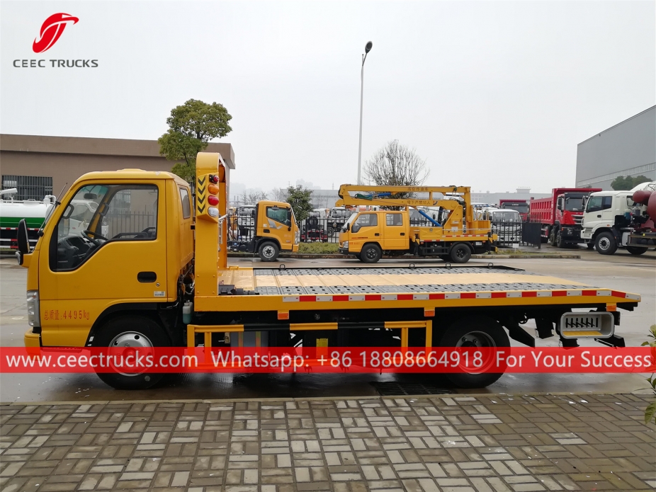 ISUZU 4X2 Wrecker truck