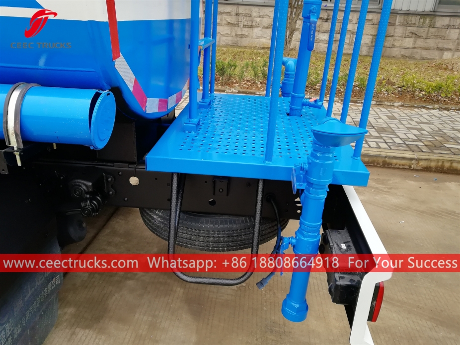 4 CBM Water Transport Truck DONGFENG