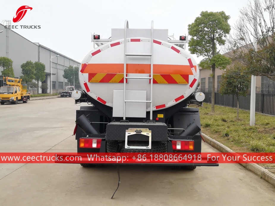 SINOTRUK HOWO 6CBM Fuel Tanker Truck