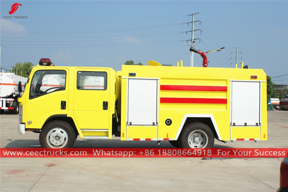 ISUZU 4+1CBM Water-foam Fire Fighting Truck