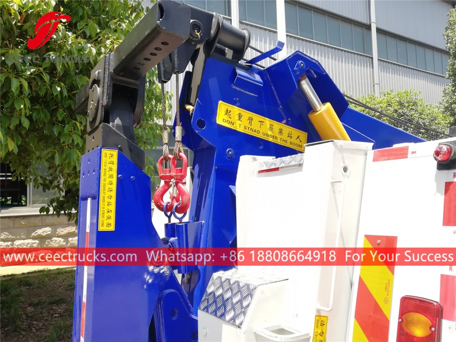 DONGFENG Road Wrecker truck