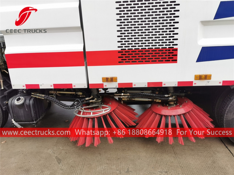 Dongfeng 5CBM Road sweeper