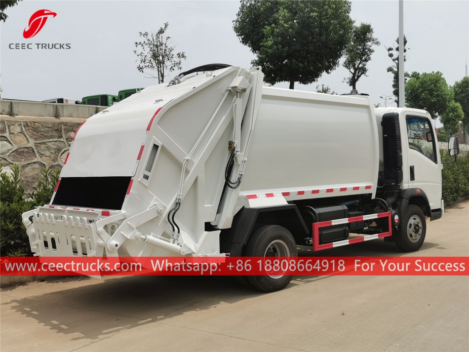 RHD Garbage Compactor Truck HOWO