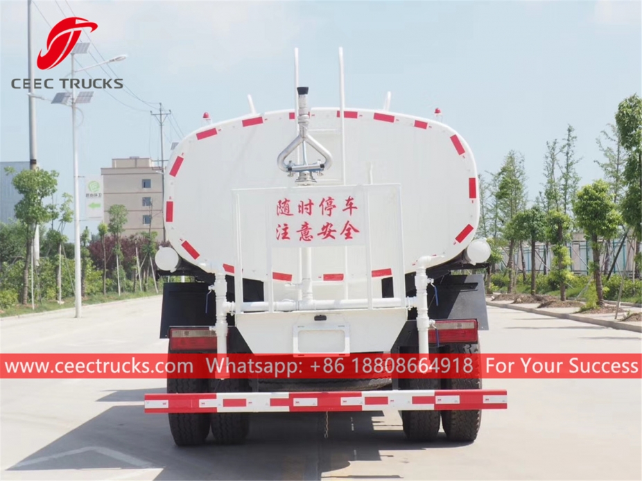 Dongfeng 8CBM Water Sprinkling Truck