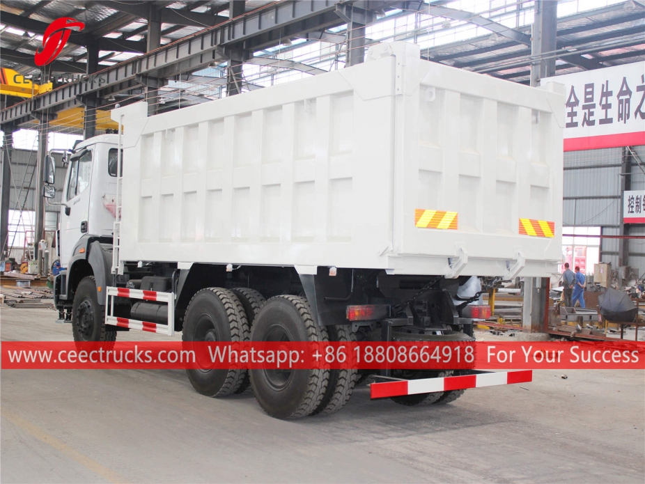 ISUZU GIGA Dump truck