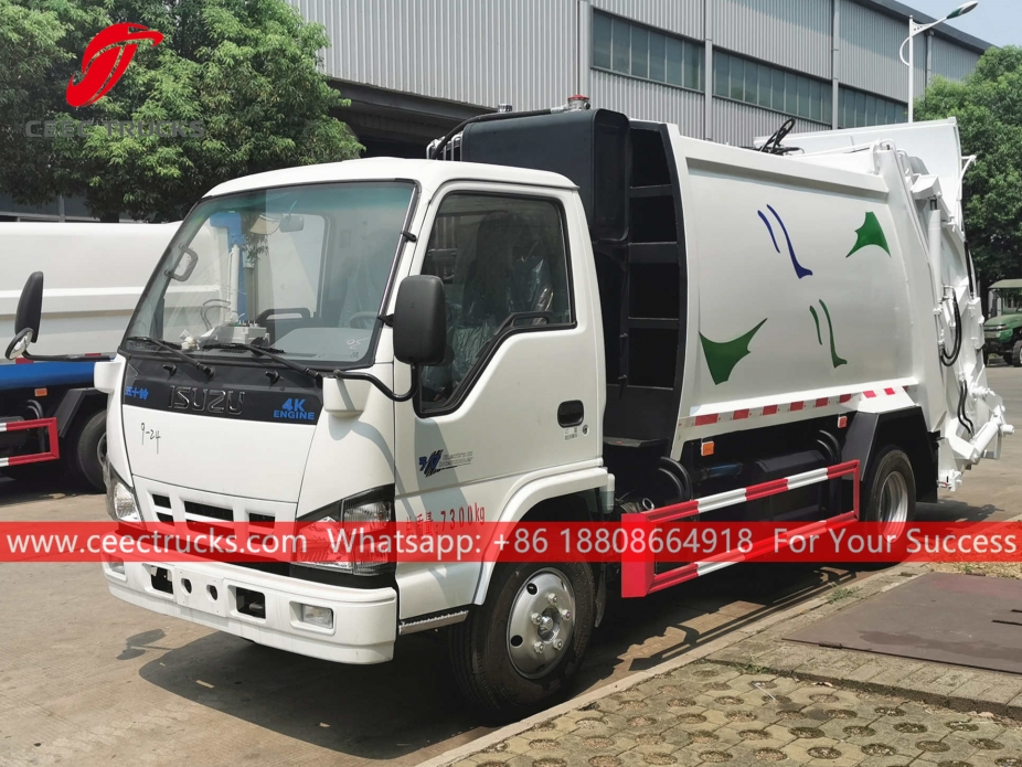 ISUZU 6CBM Rear load garbage truck