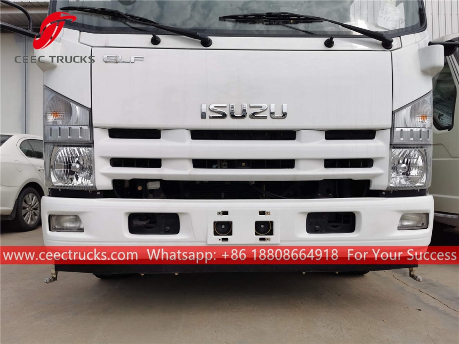 ISUZU 8cbm street sweeper truck