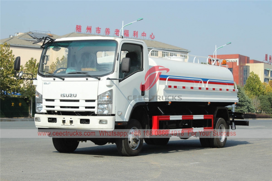 ISUZU 4×4 water sprinkler truck