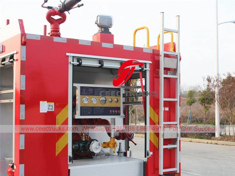 HOWO water tank fire engine