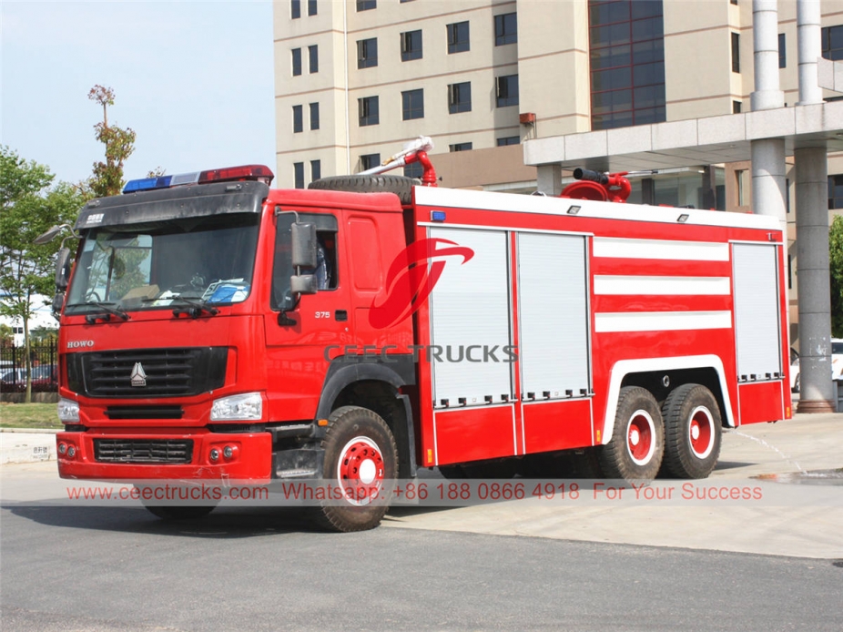 HOWO dry powder fire lorry