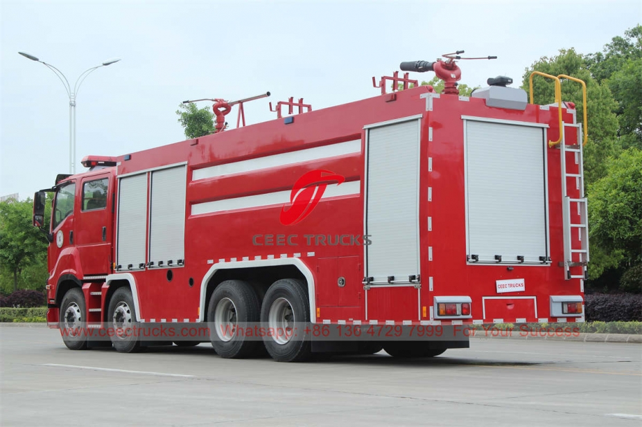 ISUZU GIGA fire engine