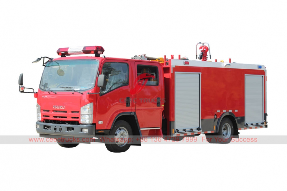 ISUZU foam fire engine